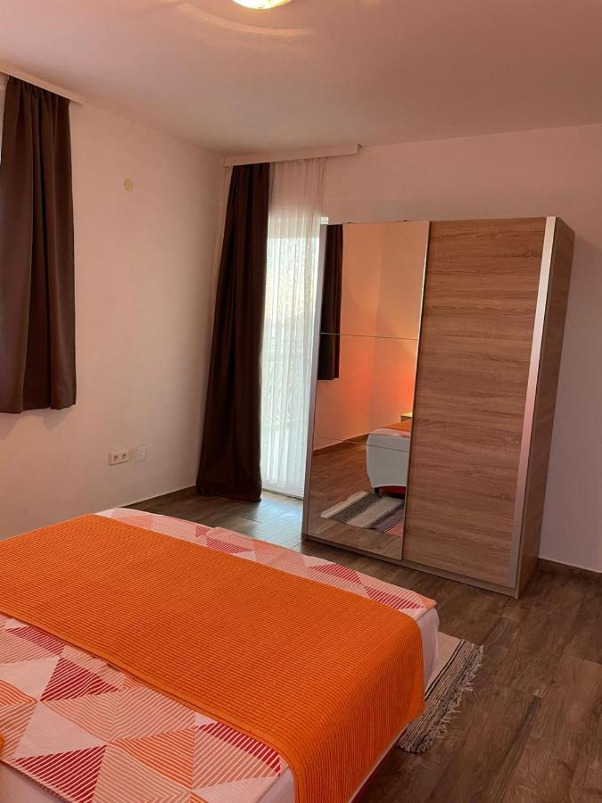 Apartmani Mateja Kaštela Εξωτερικό φωτογραφία