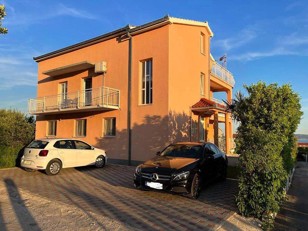Apartmani Mateja Kaštela Εξωτερικό φωτογραφία